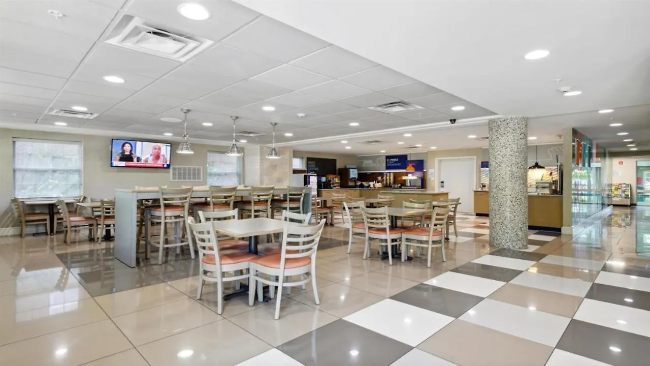 Resort Holiday Inn Express Williamsburg North By Ihg