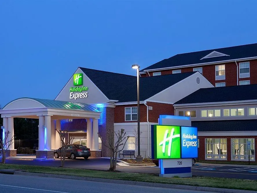 Holiday Inn Express Williamsburg North By Ihg 2*,  United States