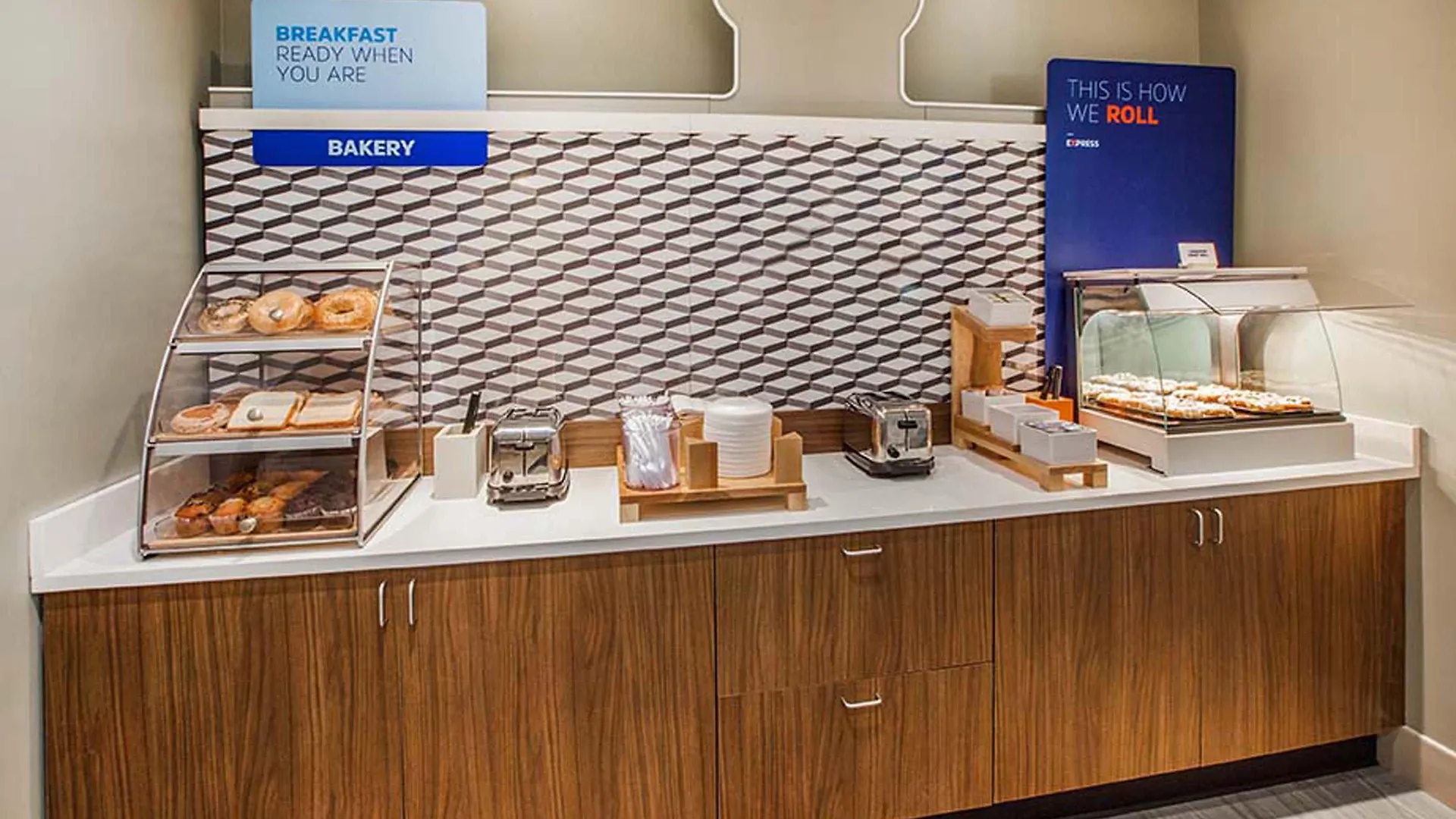 Holiday Inn Express Williamsburg North By Ihg