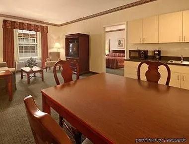 Holiday Inn Express Williamsburg North By Ihg
